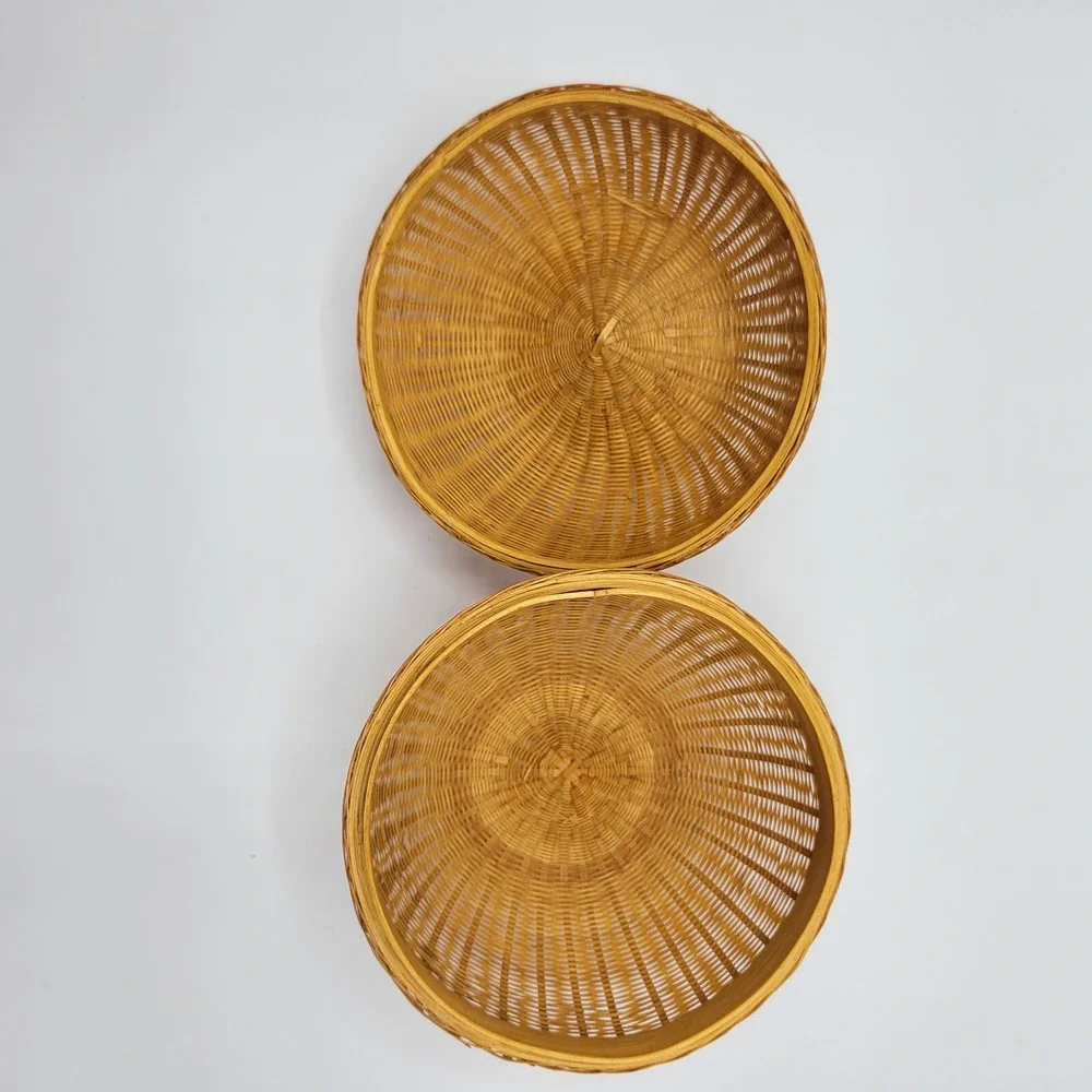 Vintage Apple Shaped Fine Straw Basket Small Woven Wicker Teacher Shelf Decor 4
